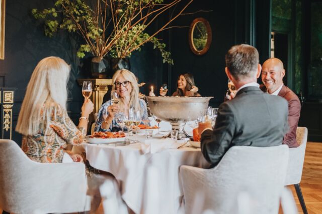 11. F&B. Restaurang Prins Carl. Frukost. Lunch. Middag